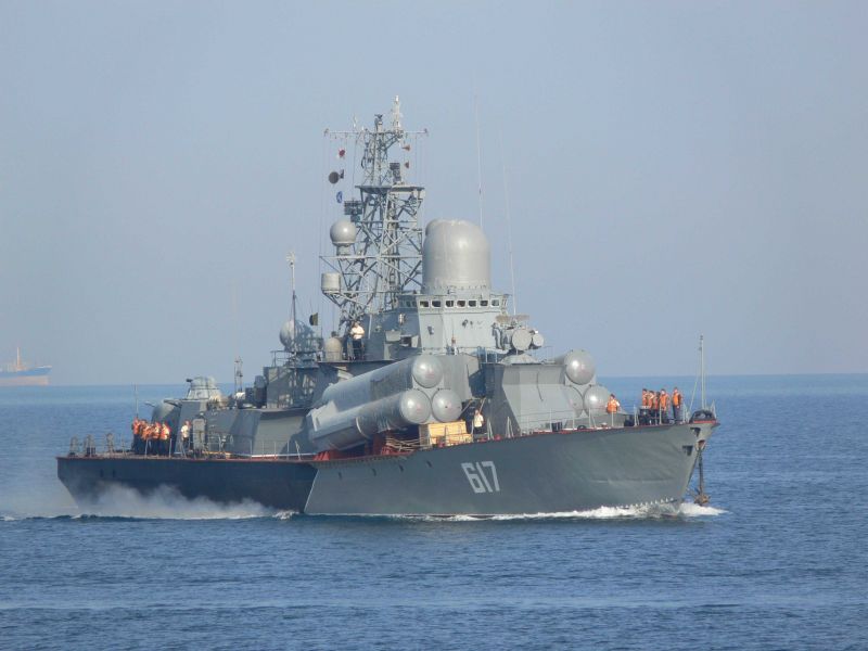 Учения Черноморского флота начались у берегов Крыма