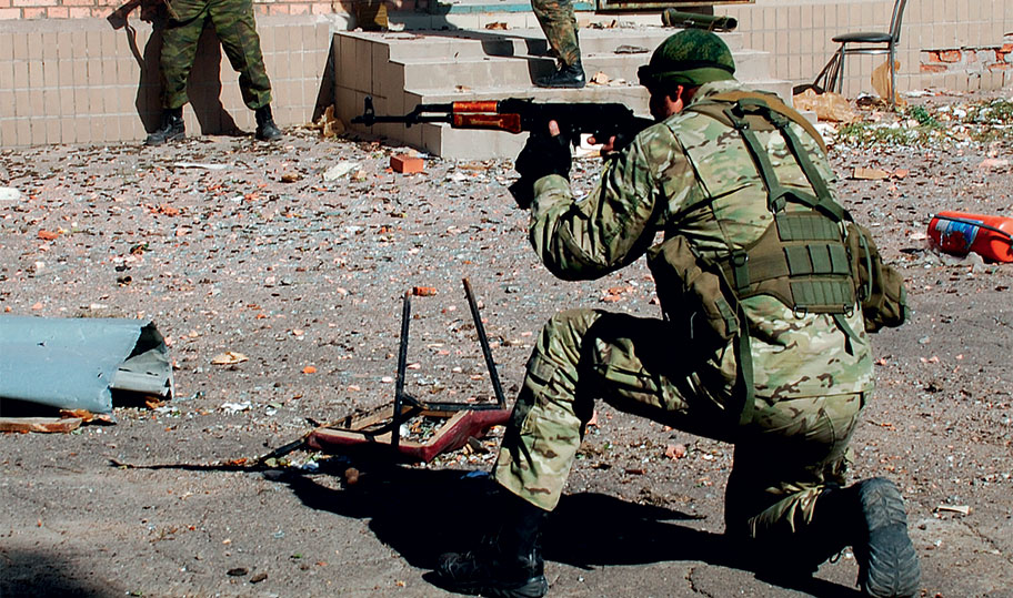 От ополчения к армии: различия летней и зимней кампаний на Донбассе