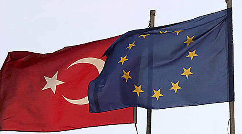 Турция грозит отказаться от соглашения с ЕС по мигрантам