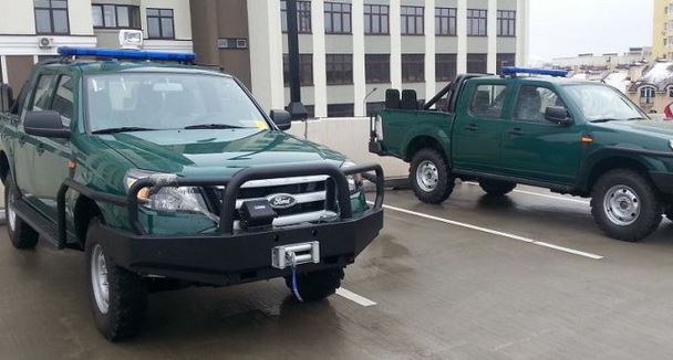 США передали пограничной службе Украины 17 бронированных автомобилей