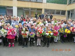 Начало учебного года в Донецке перенесли на неопределенный срок