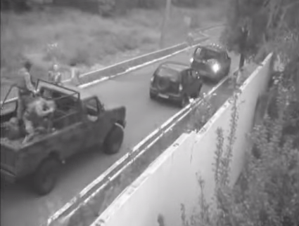 Каратели из батальона «Азов» совершают ночные налеты на частную собственность (видео)