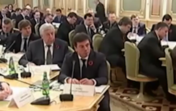 Порошенко: Конфликт в Донбассе - это Отечественная война (видеосюжет "Cassad-TV")