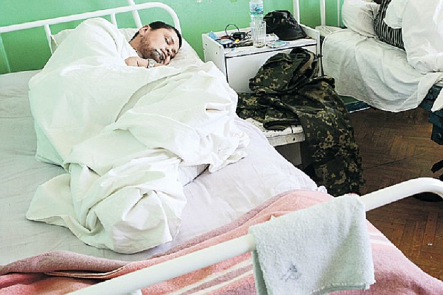 Солдаты ВСУ мрут как мухи: Минздрав не может обеспечить раненых лекарствами