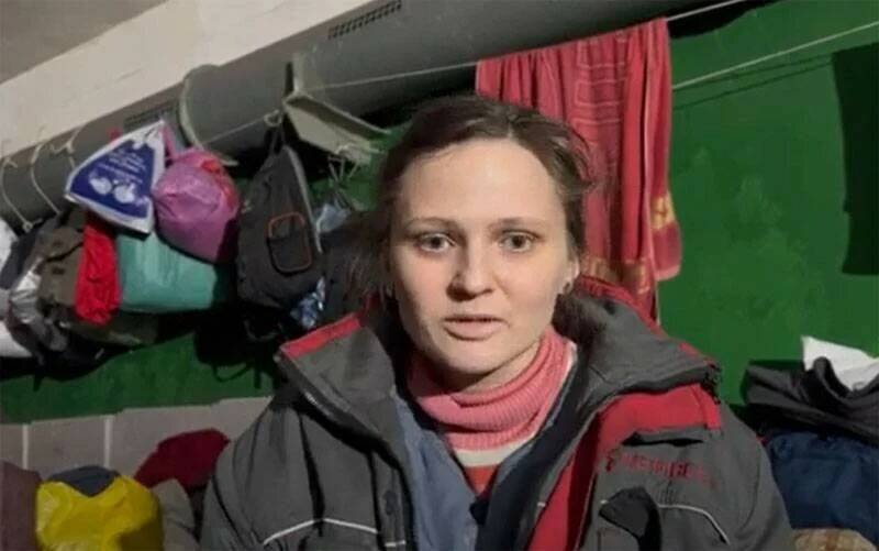 Боевики «Азова» опубликовали видео с женщинами и детьми, фактически подтвердив, что блокируют их выход из подвалов «Азовстали»