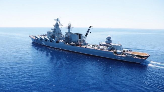 На крейсере «Москва» один член экипажа погиб, 27 пропали без вести — Минобороны