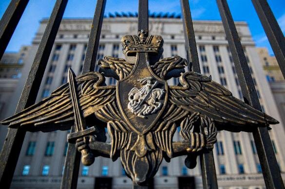 Минобороны России: "На берегу Змеиного остались 24 тела украинских военных"