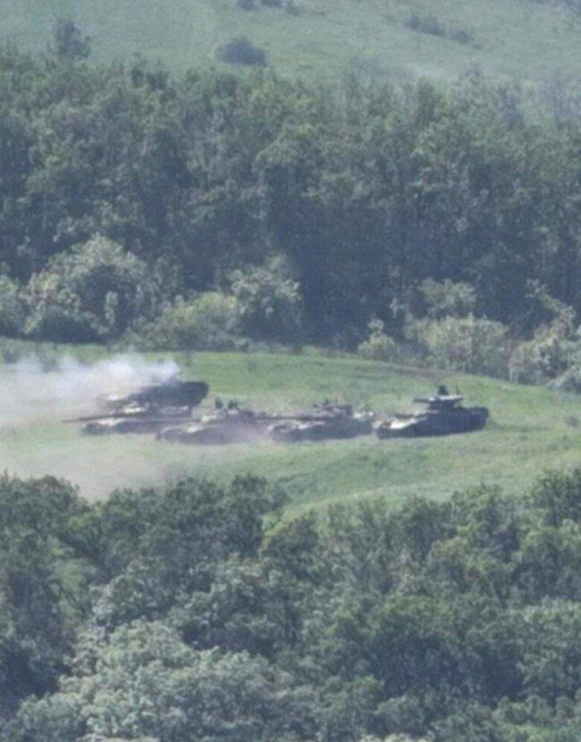 Украинская сторона подтверждает использование сочетания танков и БМПТ «Терминатор» ВС РФ в районе трассы Лисичанск-Артёмовск