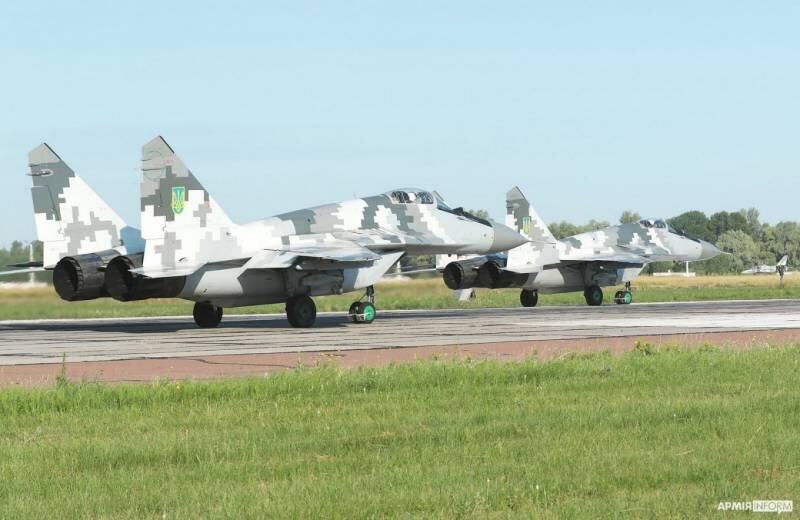 Сообщается об активизации украинской авиации в районе Николаева и Харькова