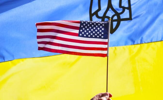 Марионеточный киевский режим падёт вместе с Донбассом