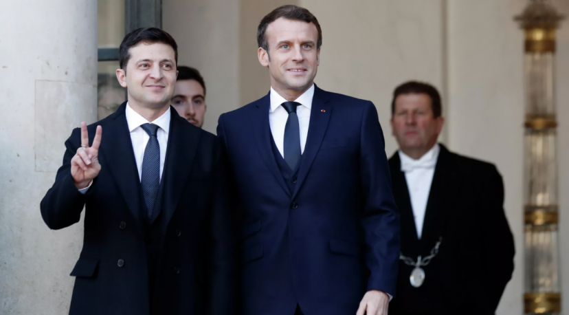 Франция продолжит наращивать поставки вооружения Украине, заявил Макрон