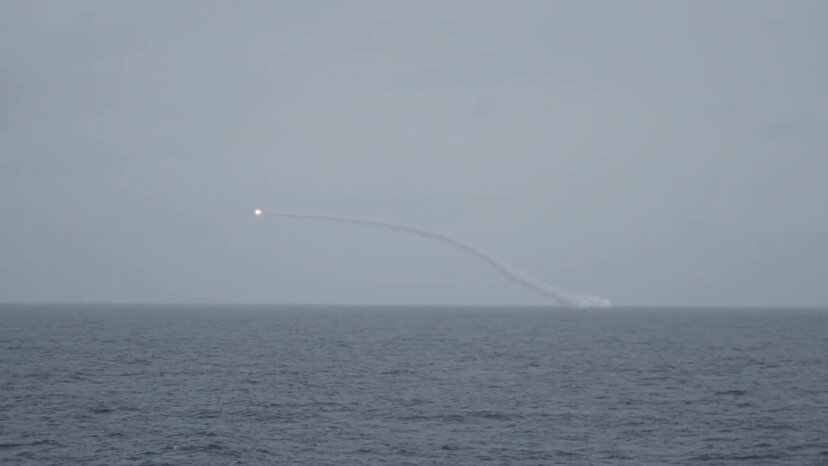 Атомные крейсеры Севфлота провели ракетные стрельбы в Баренцевом море