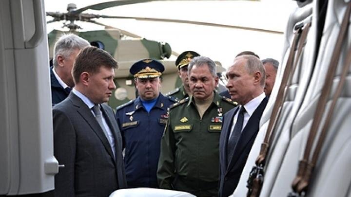 Путин и Шойгу встретились с работающими в Донбассе военкорами