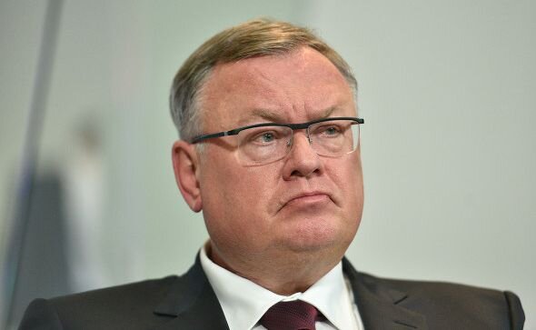 Глава ВТБ: Я бы ограничил деятельность иностранных банков в России