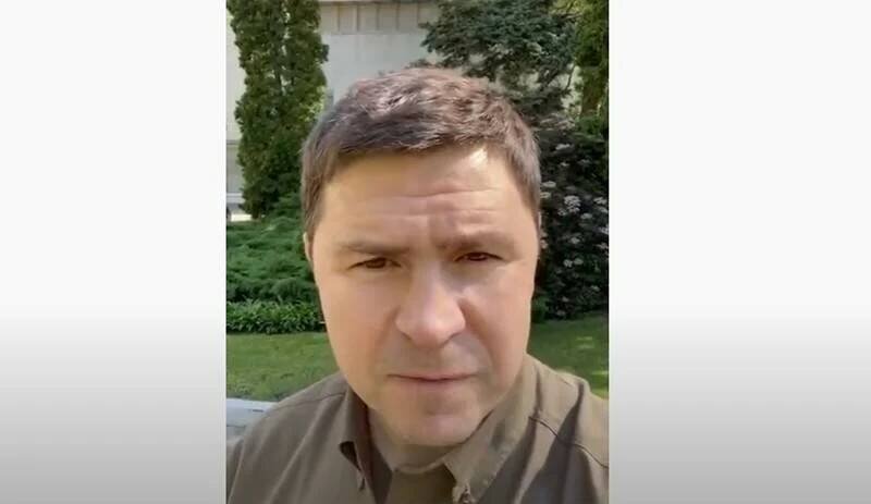 Советник в офисе Зеленского: Работают профессионалы, поэтому не нужно переживать по поводу потери ВСУ украинских городов