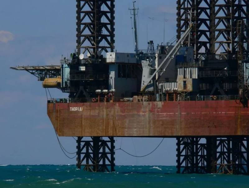ВСУ нанесли удар по платформе «Черноморнефтегаза»