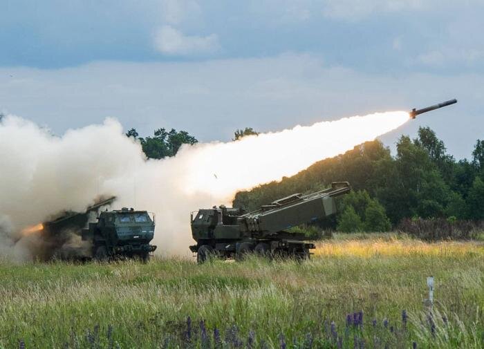 Американцы на Украине устроили дуэль между HIMARS и ПВО РФ