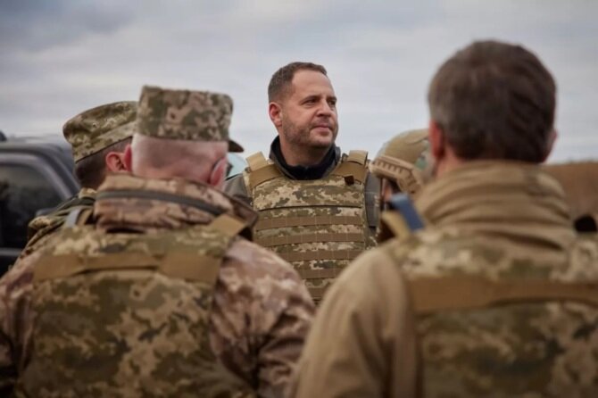 В Киеве заявили о намерении до зимы «переломить ход войны»
