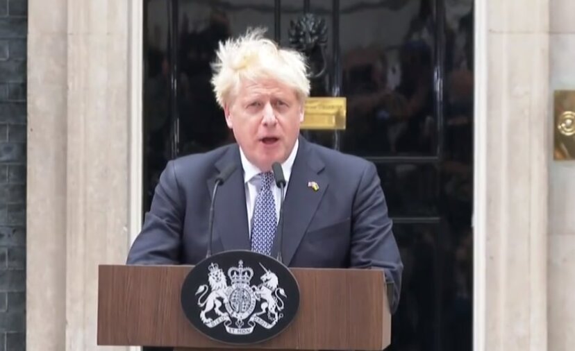 Премьер-министр Великобритании Борис Джонсон ушел в отставку