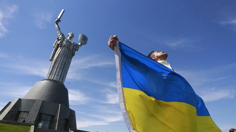 Почему Украина воюет в другой реальности