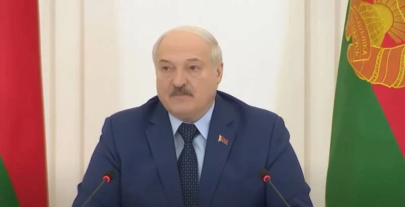 Лукашенко поздравил украинцев с днём независимости, пожелав толерантности и мужества