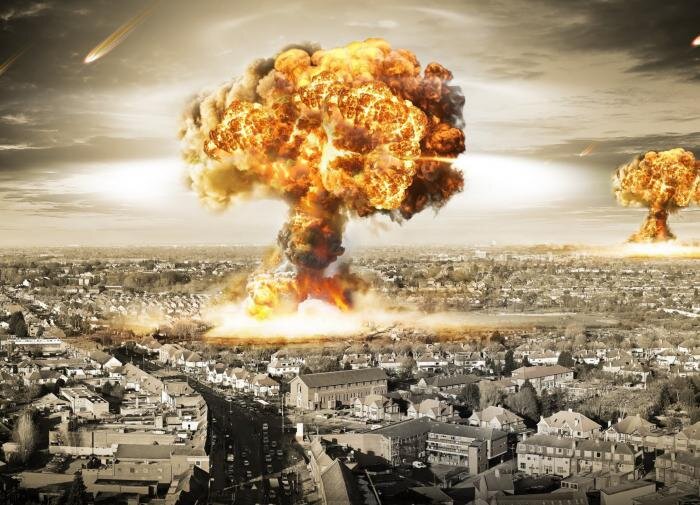 Леонков: атаки Запорожской АЭС вызовут ядерный ответ по Вашингтону и Лондону