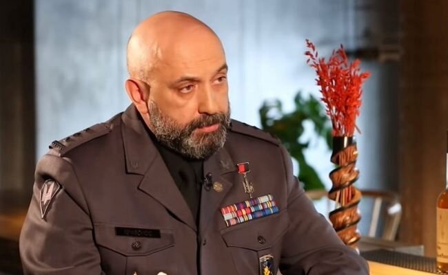 Отставному генералу-нацисту «прилетело» от СБУ за наезды на Зеленского