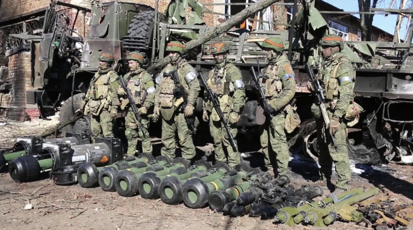 На "Армии-2022" открылась выставка оружия, захваченного в ходе спецоперации