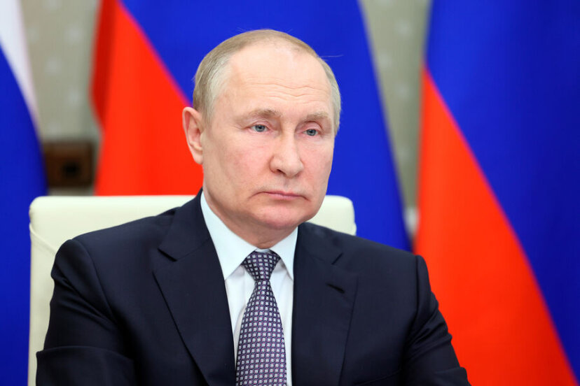 Путин подписал указ о бессрочном пребывании граждан ДНР и ЛНР в России