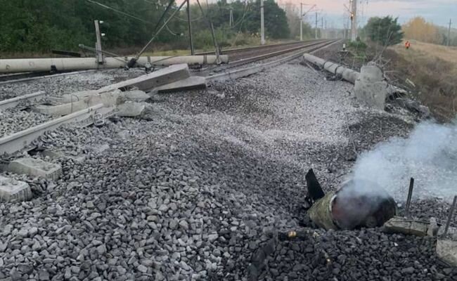 Обстрел ВСУ железнодорожной станции под Белгородом: ранен мужчина, поезда остановлены