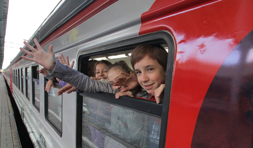 Школьники новых территорий получили льготы на железнодорожные поездки