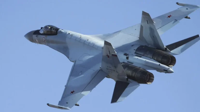 НАТО назвала «небезопасным» инцидент с российскими самолетами в Балтийском море