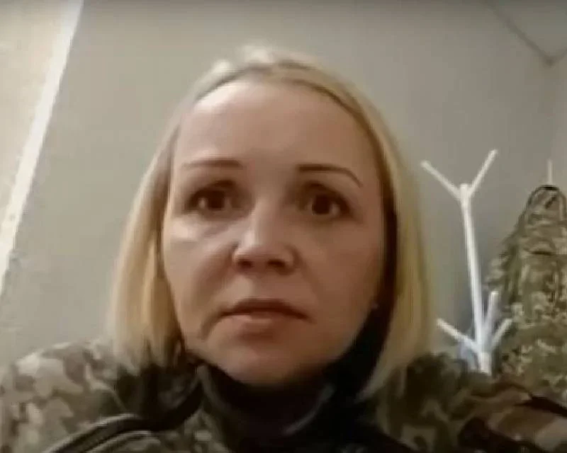 Освобожденная из плена по обмену военнослужащая ВСУ призвала убить всех россиян