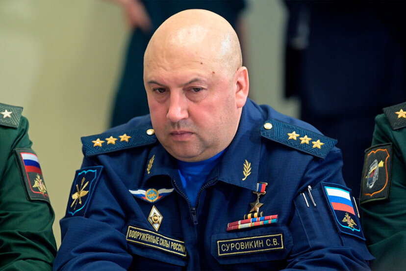 FT: успехи генерал армии РФ Суровикина снизили шансы ВСУ на успех