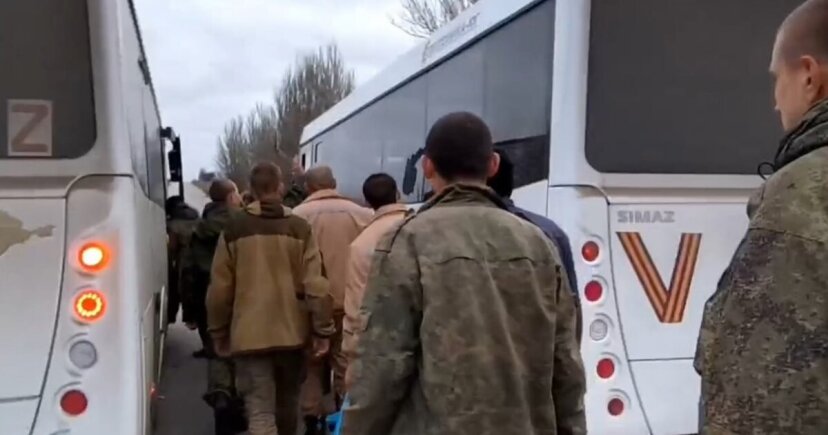 Минобороны сообщило о возвращении 82 военнослужащих ВС РФ из плена на Украине