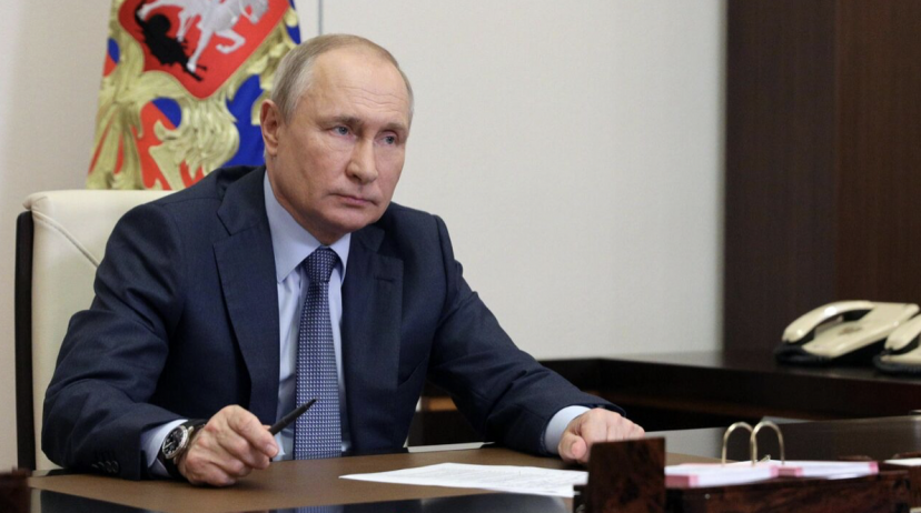 Россия оказалась готова к вызовам, которые ей предрекали, заявил Путин