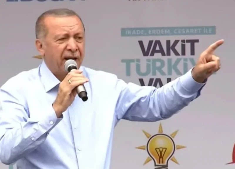 В греческой прессе: Землетрясение в Турции заставило Эрдогана изменить внешнеполитический курс