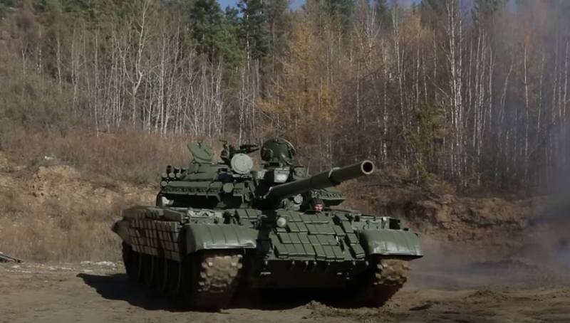 На 103-м бронетанковом ремонтном заводе показали модернизацию танков Т-62М для применения в зоне спецоперации