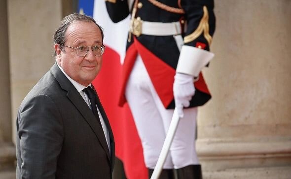 От лукавого: Олланд сожалеет, что с Россией обошлись слишком мягко