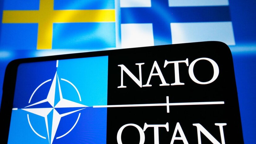 В парламенте Венгрии предложили наложить вето на прием Швеции и Финляндии в НАТО