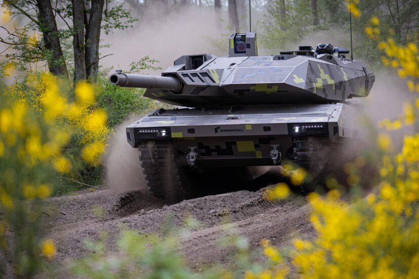 Немецкий Rheinmetall намерен построить танковый завод на Украине: 400 "Пантер" в год