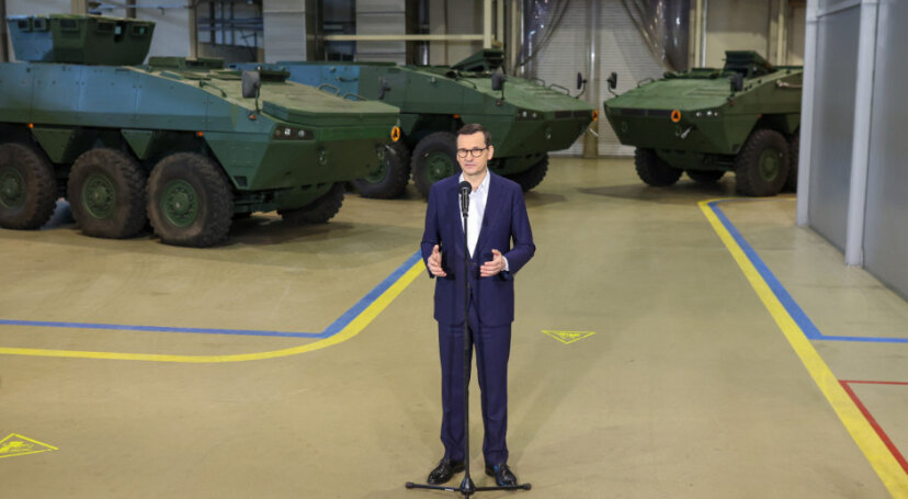 Польша решила поставить Украине 200 бронетранспортеров Rosomak