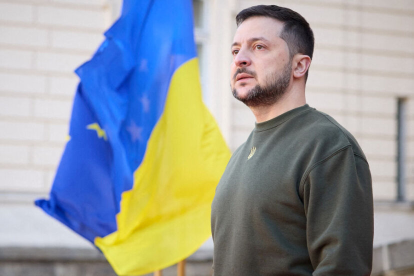 Зеленский обратил внимание на задержки в поставках западного оружия Украине