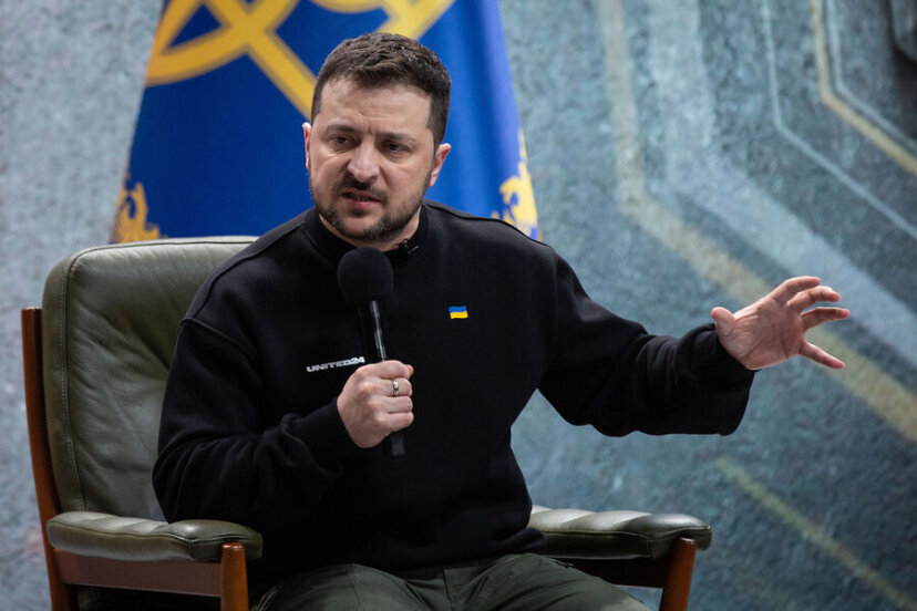 Зеленский обсудил со спикером Конгресса США Маккарти вооружения для Украины
