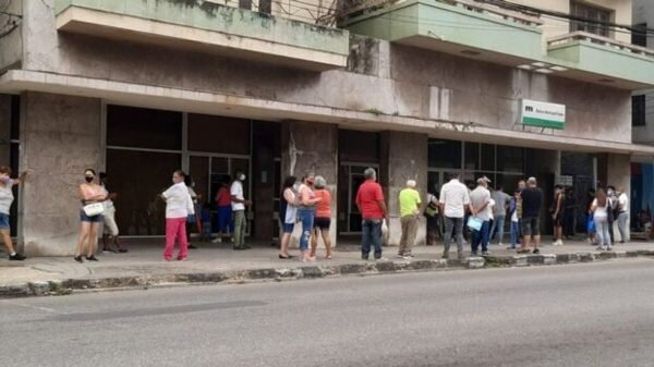 Куба выживает как может: Остров свободы пересмотрел своë решение по доллару