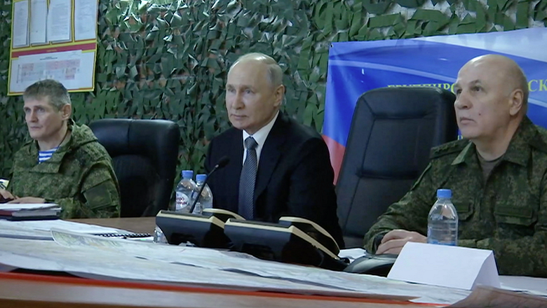 Песков объяснил отсутствие Герасимова и Шойгу в поездке Путина в ЛНР и Херсонскую область