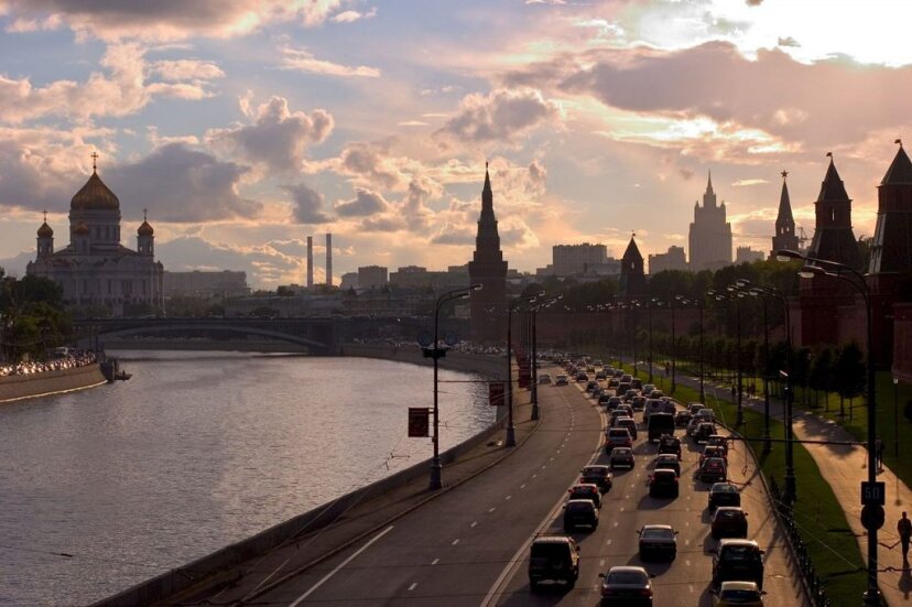 Песков: В Москву приедут делегации для решения украинского кризиса
