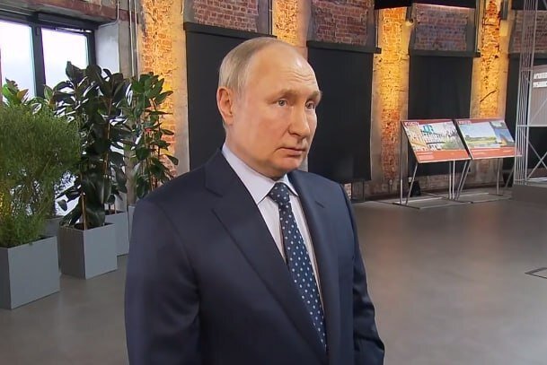 Путин прокомментировал атаку беспилотников ВСУ на столицу