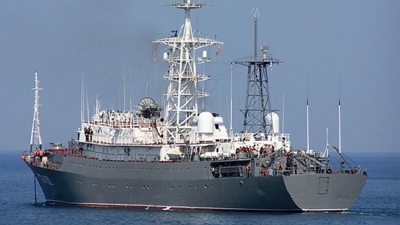 Атакован российский военный корабль «Приазовье»