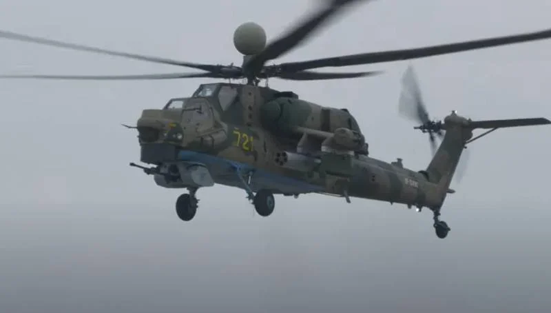 Сообщается, что над Воронежской областью вертолёт ушёл от попадания зенитной ракеты